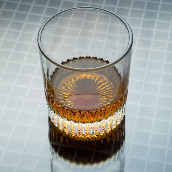 glass-7007955c9dd-40d5-2d50-b827-dd2365ea7dc2b7d2351d-c7af-3919-d986-8b1d2e25af4c722AEAB6-FAEA-9975-E77C-8EC955B7FEDC.jpg
