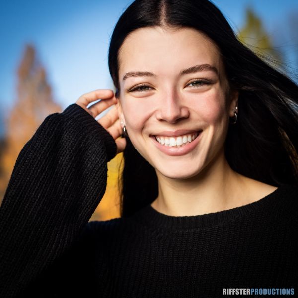 senior-allie-1webe006024c-89be-7e47-15c9-bcc474c49a708C1C7070-74E0-5796-2192-AEFA532FFDAC.jpg